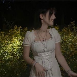 Meet your Posher, Mara